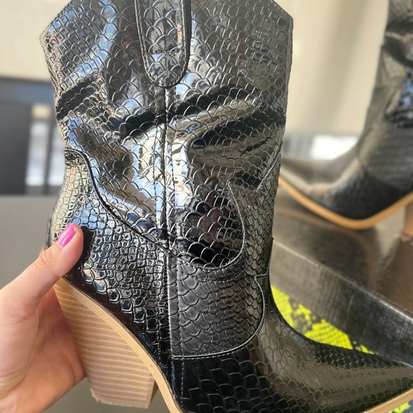 Cowboy Black Women Boots Perfect Condition - Picture 3 of 5